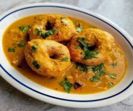 Sambar Vada (3 pcs)